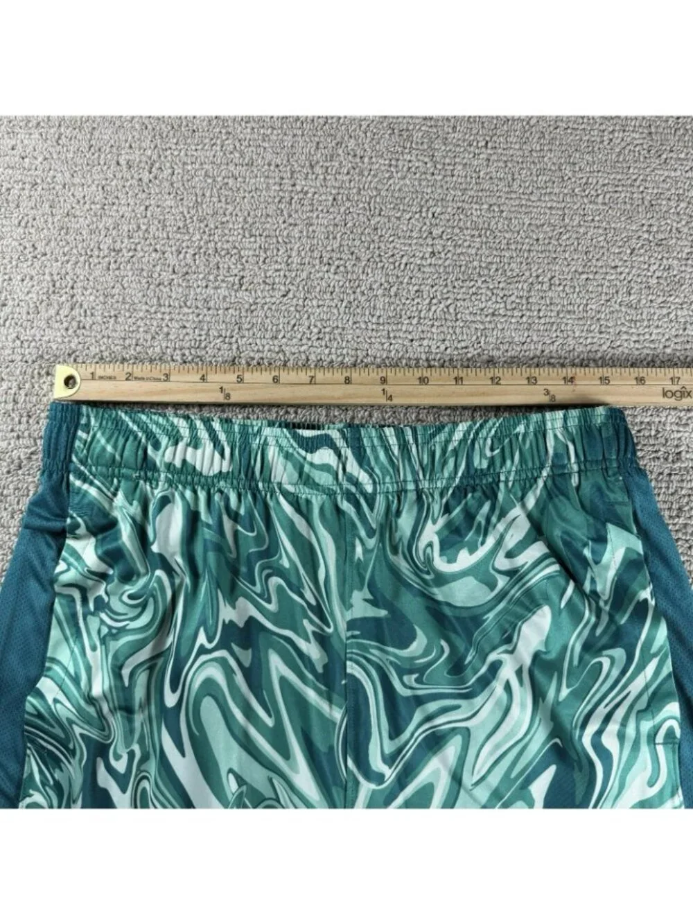 Under Armour UA Train Stretch 2.0 Marble Print Shorts Green Men's Size Large
